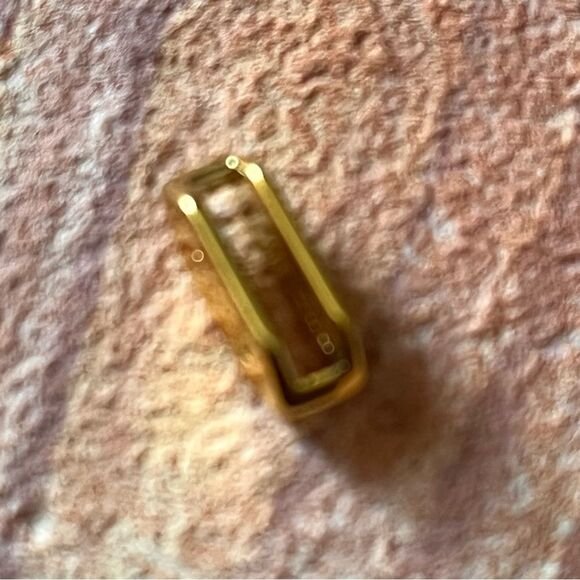 KEEP Collective Stella & Dot Brushed Gold-Tone GEO Cut Out Slide Letter I Charm - Picture 3 of 3